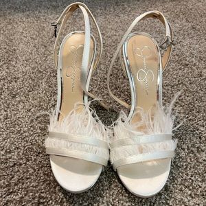 Jessica Simpson White Raelin Heels with Feathers Womens Size 9.5